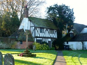 Lychgate-2-recent-P1090864